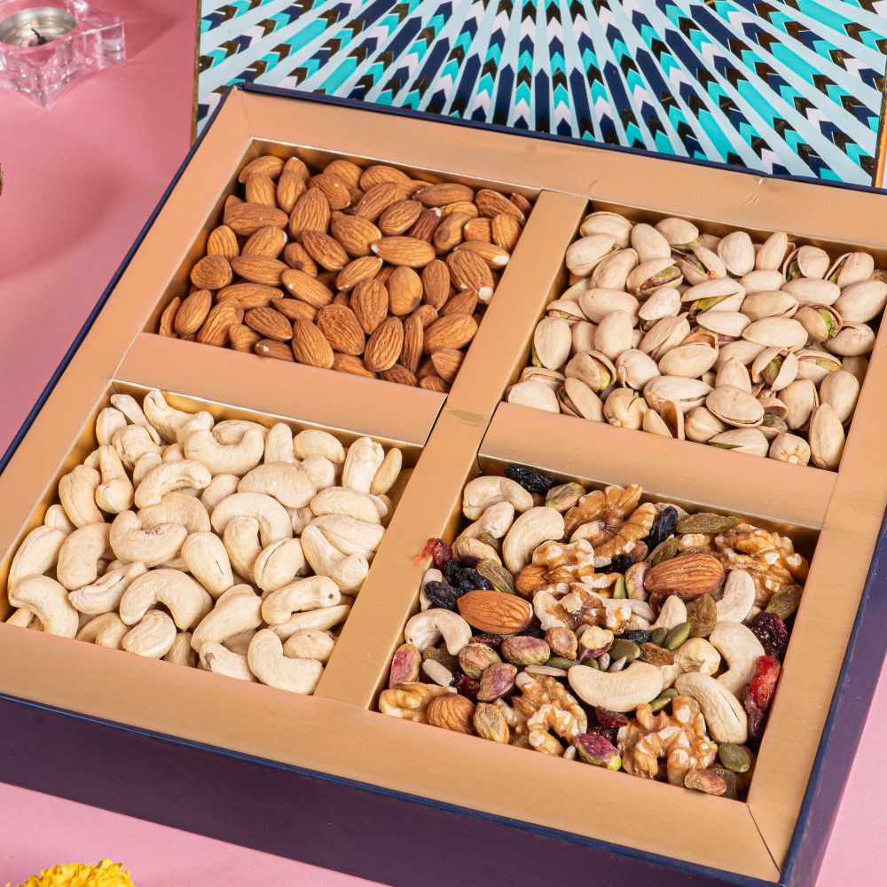 Gift Box Dry Fruits 24D016