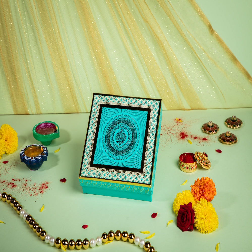 Gift Box Dry Fruits 24D015