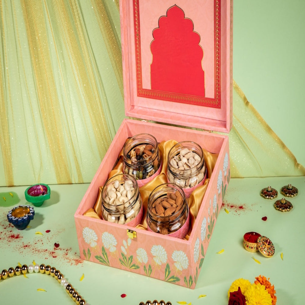 Gift Box Dry Fruits 24D011